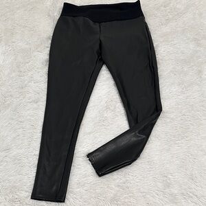 🐴 Assets Faux Leather Leggings